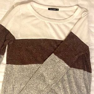 Pink Clover colorblock long sleeve top